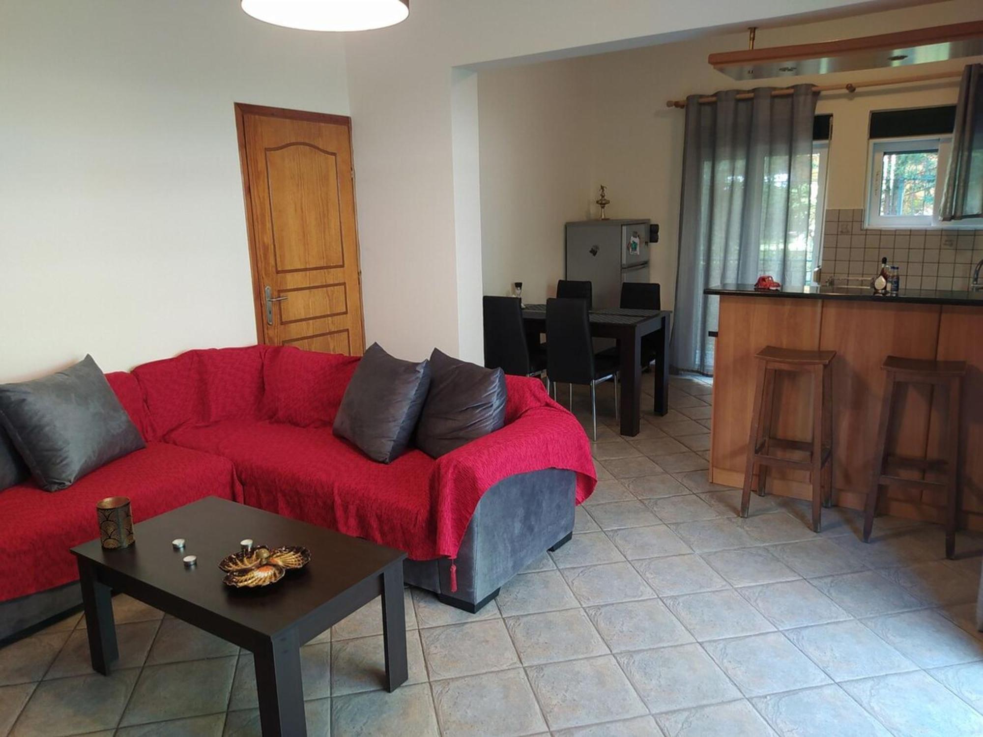 Marousi Comfy Apartment With Balcony Athens Exterior photo